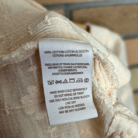 Free People Amber Skies Embroidered Floral Peach Cream Oversized Top Sheer M - Picture 5 of 8